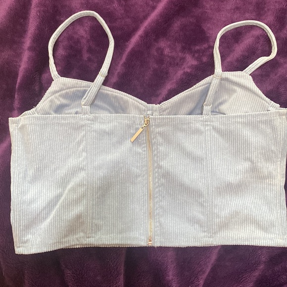 Crop top, turquoise what does zipper on the back size:XL - Picture 2 of 2